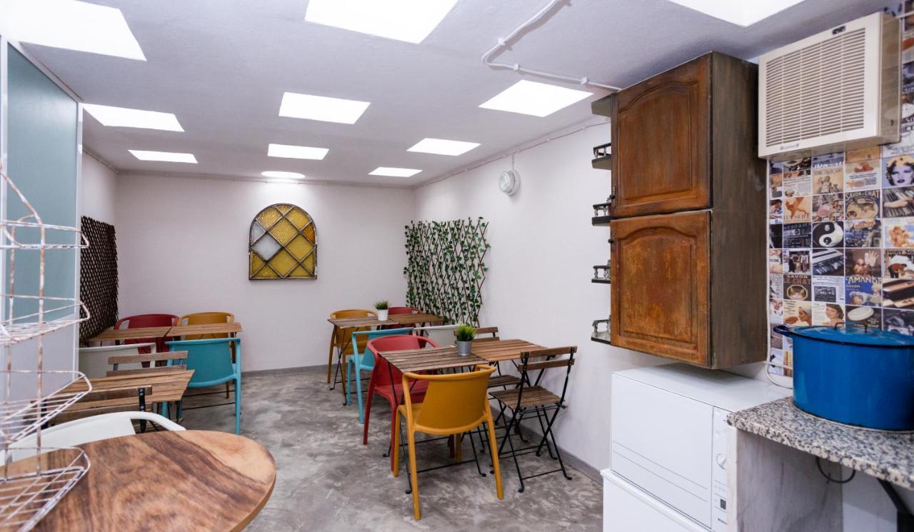 Kais Do Sol Hostel Seixal  Ngoại thất bức ảnh