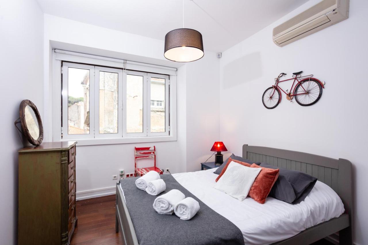 Kais Do Sol Hostel Seixal  Ngoại thất bức ảnh